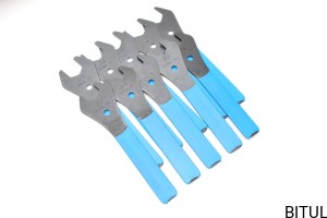 KLUCZE DO KONUSÓW POJED. 18-26, 28, 10 SZT 	HB012 OKSYDA